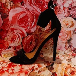 Black Strapped heels